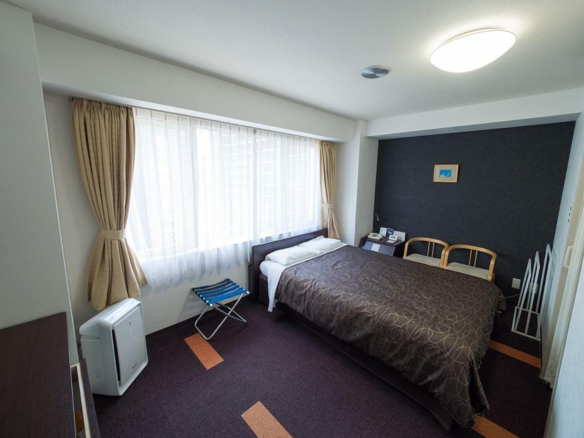 Hotel Shin Осака Екстер'єр фото